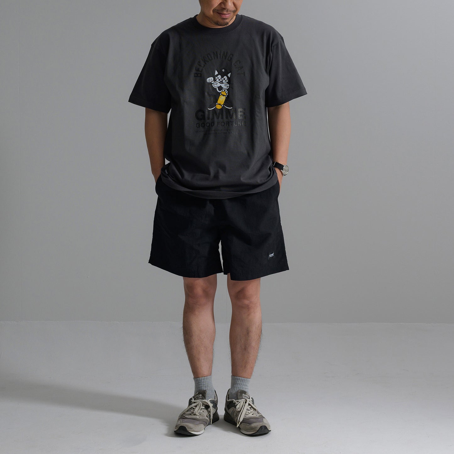 BECKONING CAT Tシャツ