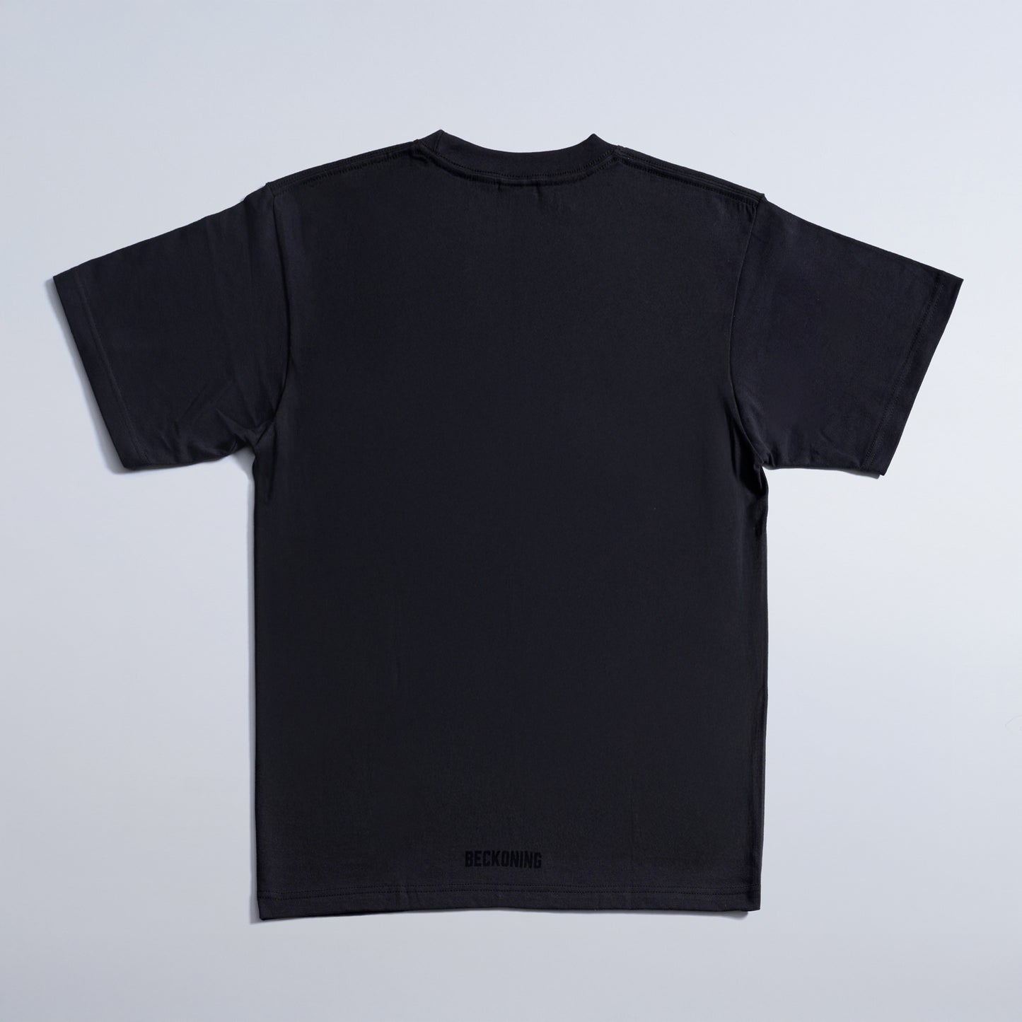 BECKONING CAT Tシャツ