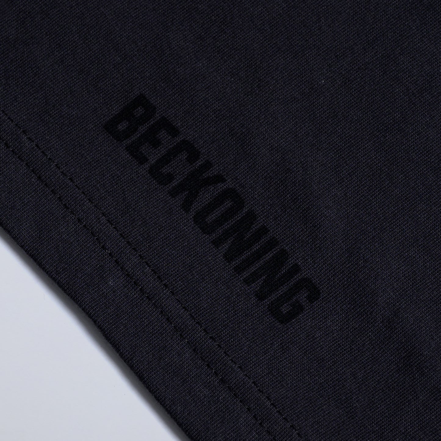 BECKONING CAT Tシャツ