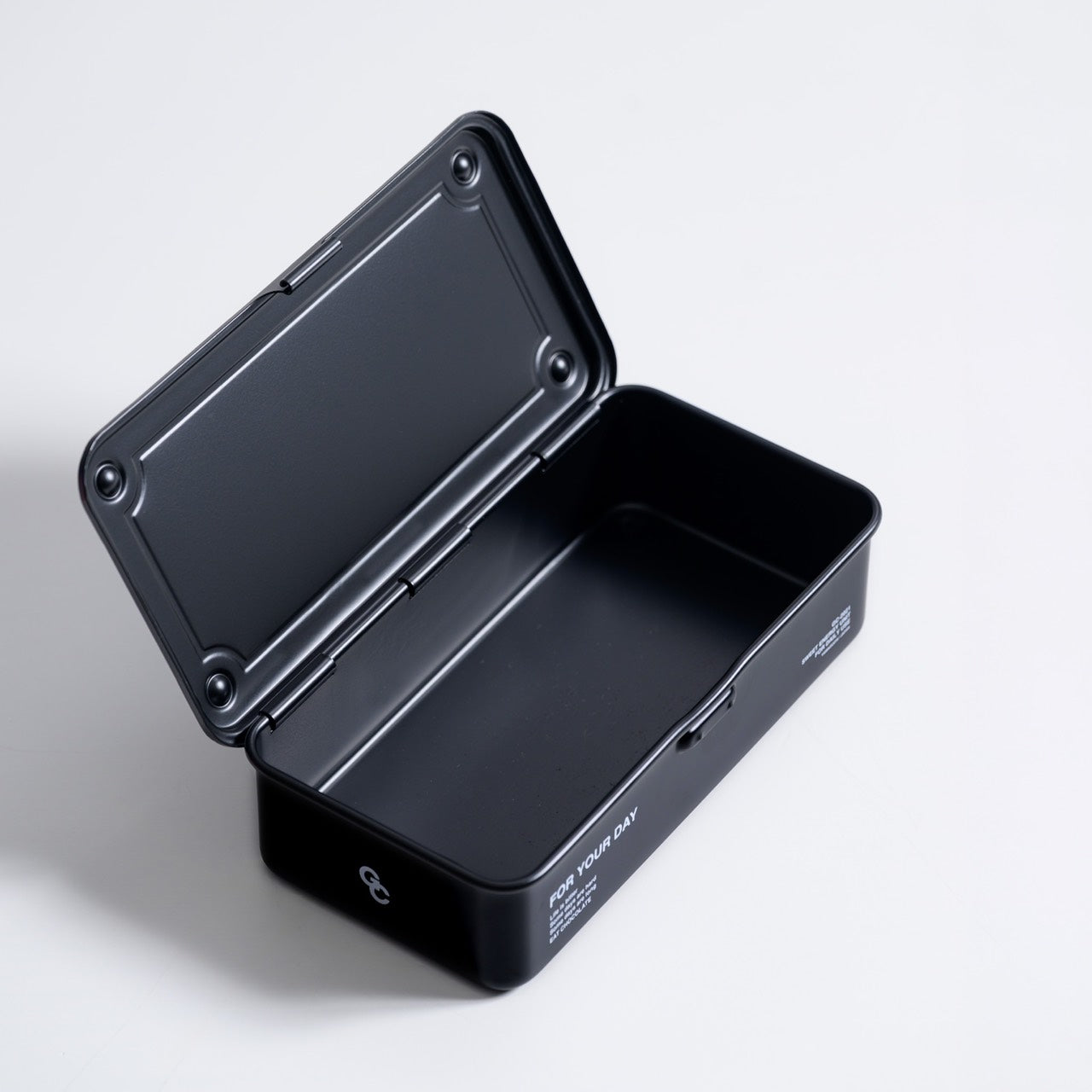 GIMME CHOCOLATE × TOYO STEEL BOX